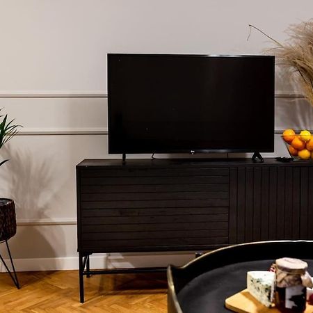 Elegant, Comfortable In The Heart Of Warsaw! Varsóvia Exterior foto