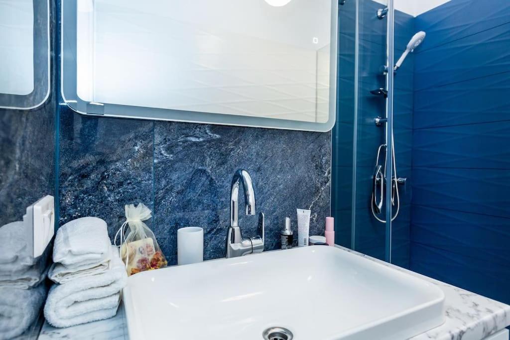 Elegant, Comfortable In The Heart Of Warsaw! Varsóvia Exterior foto