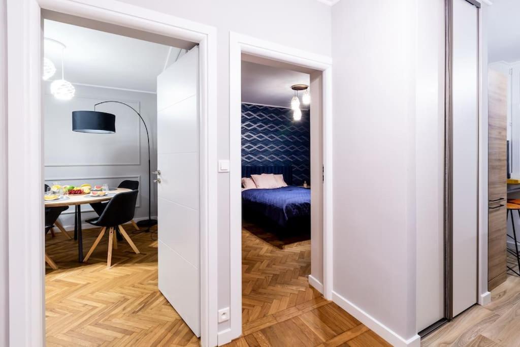 Elegant, Comfortable In The Heart Of Warsaw! Varsóvia Exterior foto