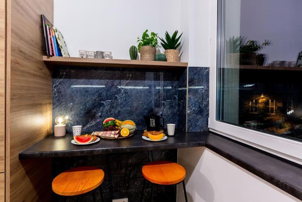 Elegant, Comfortable In The Heart Of Warsaw! Varsóvia Exterior foto