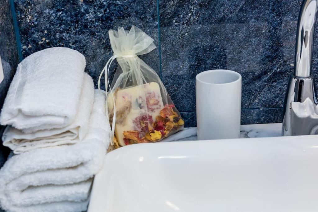 Elegant, Comfortable In The Heart Of Warsaw! Varsóvia Exterior foto